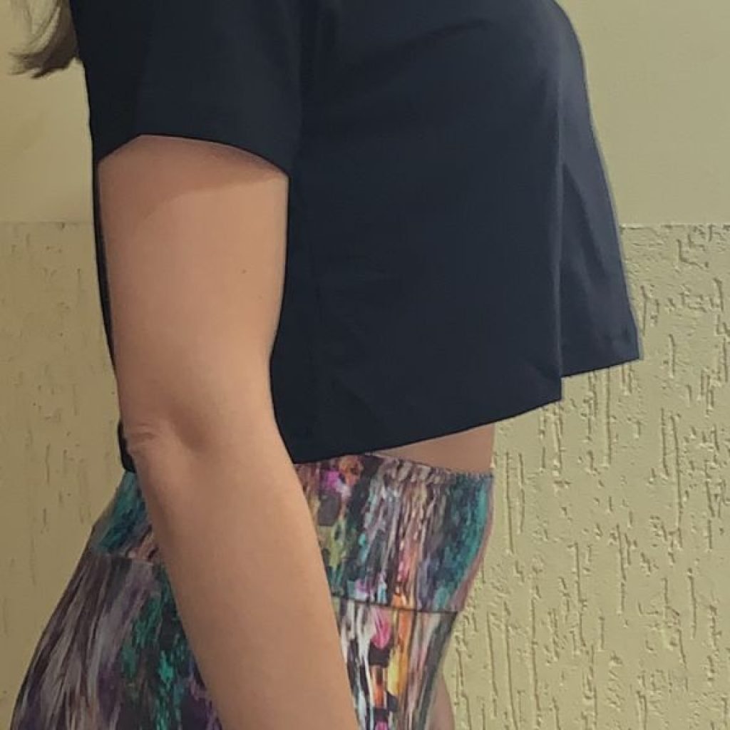 Cropped Feminino de Algodão - uniforme personalizado 2